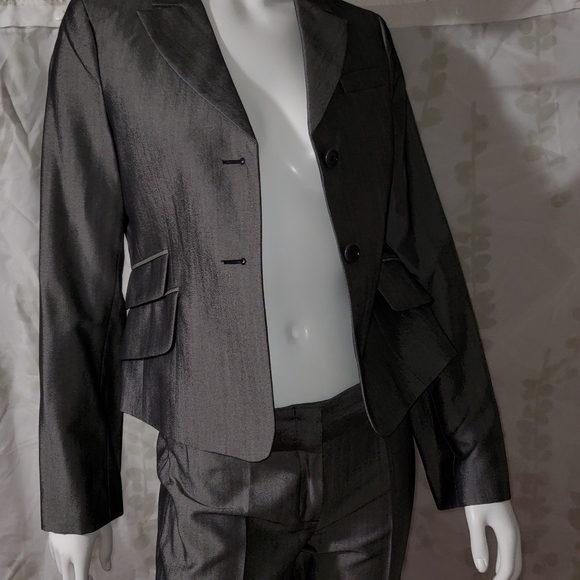 Brand new set of 2 (pants and suit) - Picture 6 of 10